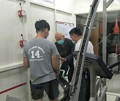 參觀實驗室
